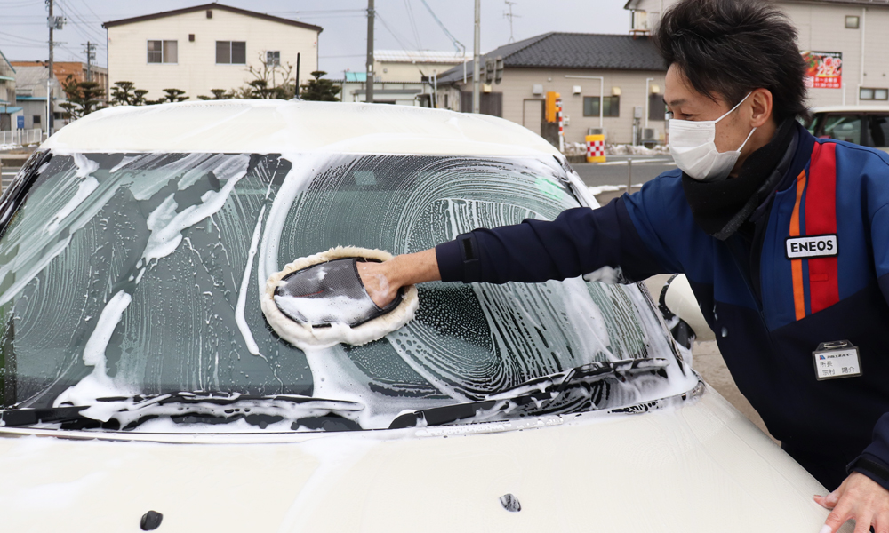 手洗い洗車(撥水仕上げ)+アンダーウォッシュ