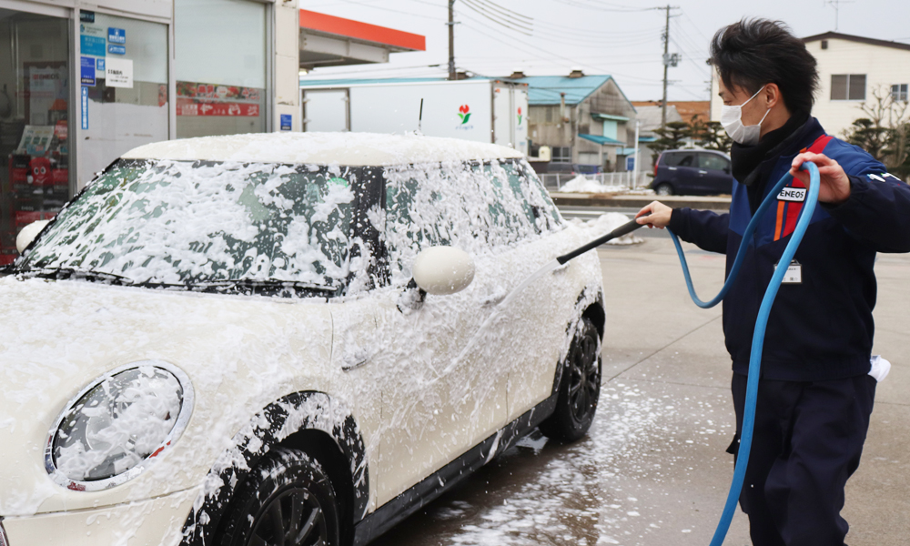 手洗い洗車（撥水仕上げ）＋アンダーウォッシュ